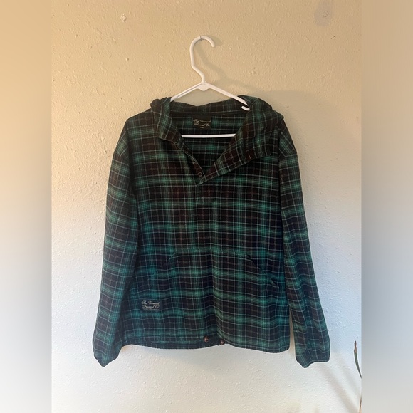 Vermont Flannel Company Pullover - Picture 1 of 7